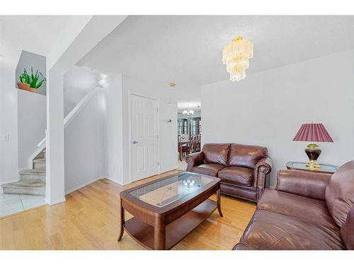 28 Taralea Gardens Ne, Calgary, AB - Indoor Photo Showing Living Room