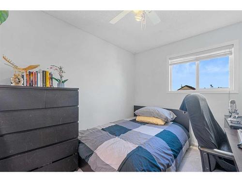 28 Taralea Gardens Ne, Calgary, AB - Indoor Photo Showing Bedroom