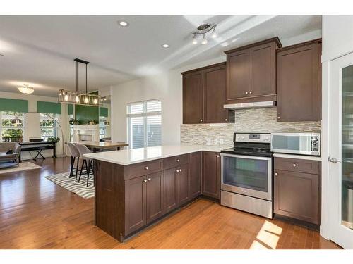 35 Nolanfield Heights Nw, Calgary, AB - Indoor Photo Showing Kitchen