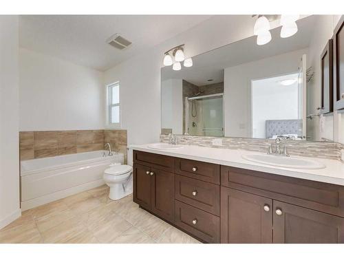 35 Nolanfield Heights Nw, Calgary, AB - Indoor Photo Showing Bathroom