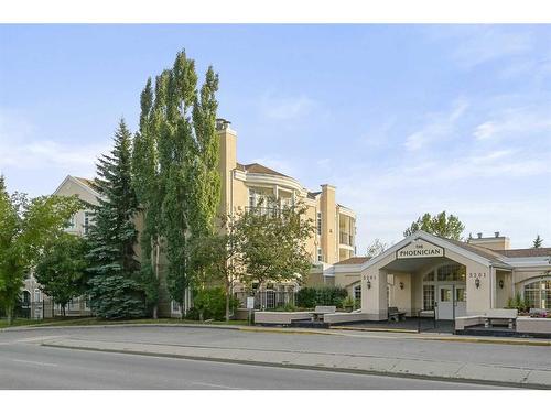 210-5201 Dalhousie Drive Nw, Calgary, AB - Outdoor