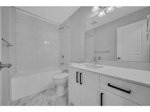 117 Corner Meadows Square Ne, Calgary, AB - Indoor Photo Showing Bathroom