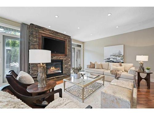 2239 29 Avenue Sw, Calgary, AB - Indoor Photo Showing Living Room With Fireplace