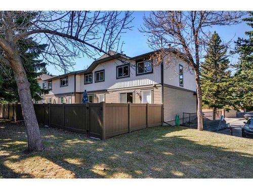 167 Woodborough Terrace Sw, Calgary, AB - Outdoor