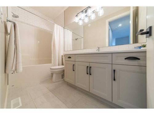 65 Auburn Shores Cape Se, Calgary, AB - Indoor Photo Showing Bathroom