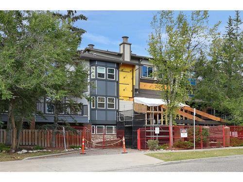 212-550 Westwood Drive Sw, Calgary, AB - Outdoor With Facade