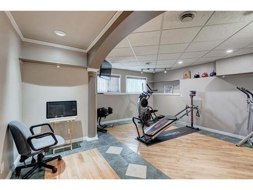 14981 5 Street Sw, Calgary, AB - Indoor Photo Showing Gym Room