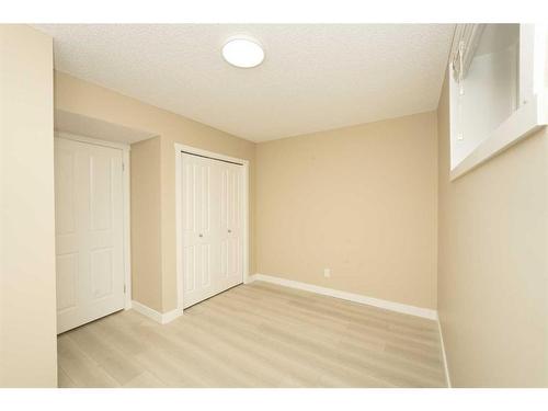 260 Saddlebrook Point Ne, Calgary, AB - Indoor Photo Showing Other Room