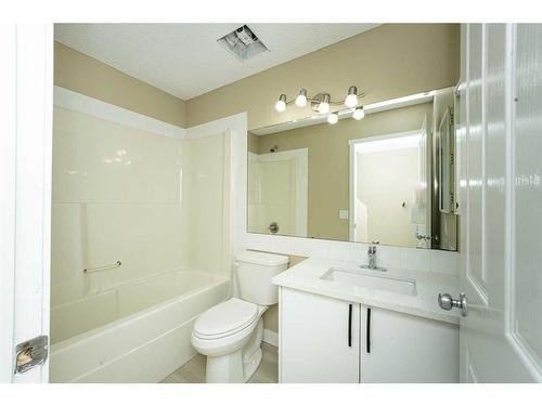 260 Saddlebrook Point Ne, Calgary, AB - Indoor Photo Showing Bathroom