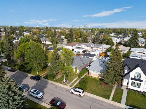 3314 39 Street Sw, Calgary, AB 