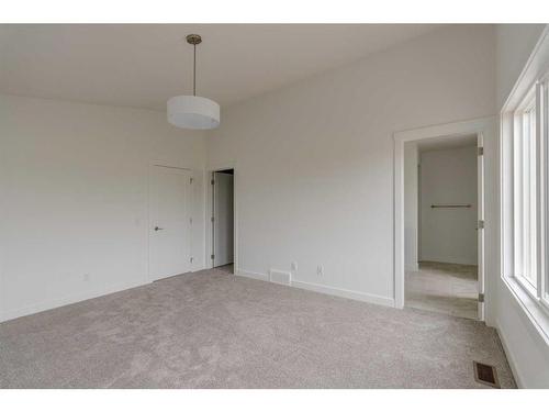 1198 Chinook Winds Circle Sw, Airdrie, AB - Indoor Photo Showing Other Room