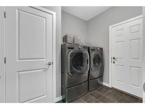 96 Redstone Parade Ne, Calgary, AB - Indoor Photo Showing Laundry Room