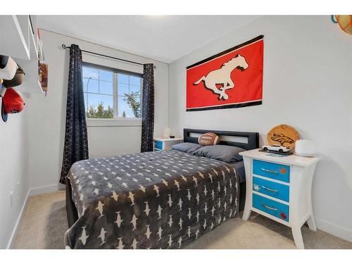 225 Country Village Manor Ne, Calgary, AB - Indoor Photo Showing Bedroom