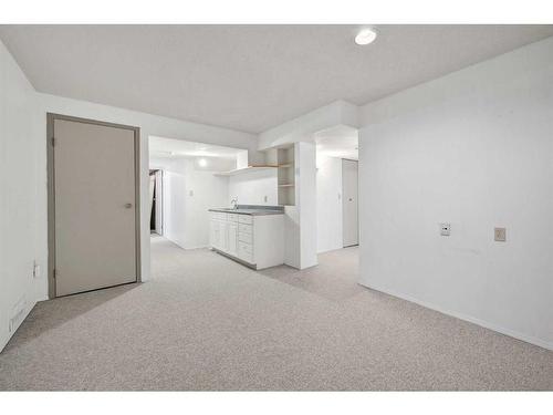 135 Prominence Heights Sw, Calgary, AB - Indoor