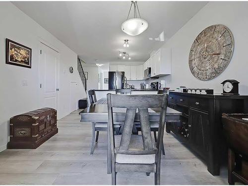 356 Sunrise Terrace Ne, High River, AB - Indoor Photo Showing Dining Room