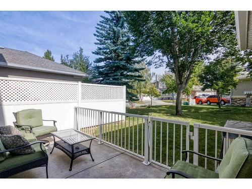 218 Mt Mckenzie Gardens Se, Calgary, AB 