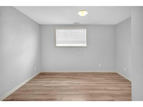 1186 Evanston Drive Nw, Calgary, AB - Indoor Photo Showing Other Room