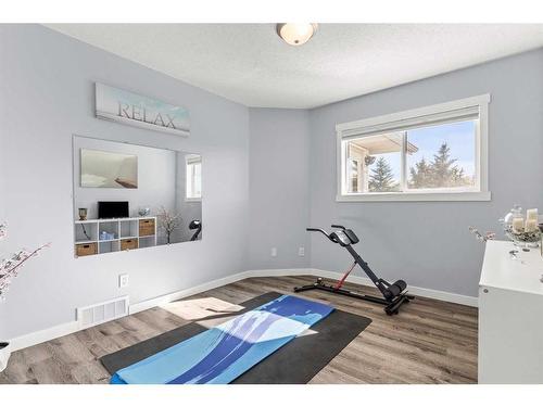 317 Carriage Lane Drive, Carstairs, AB - Indoor