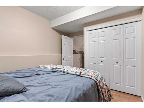 317 Carriage Lane Drive, Carstairs, AB - Indoor Photo Showing Bedroom