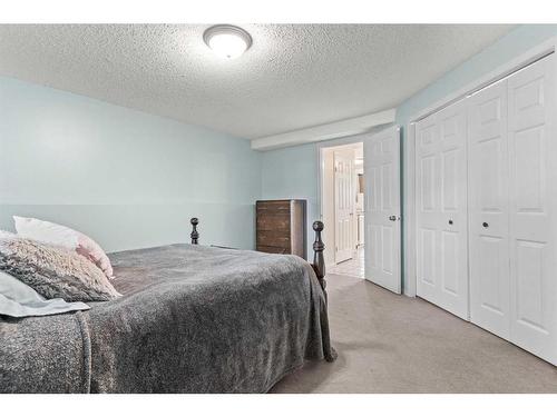 317 Carriage Lane Drive, Carstairs, AB - Indoor Photo Showing Bedroom