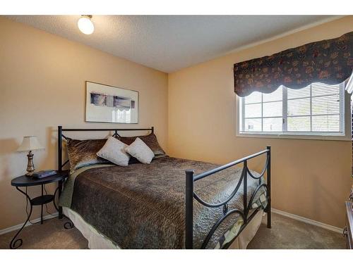 134 Riverwood Crescent Se, Calgary, AB - Indoor Photo Showing Bedroom