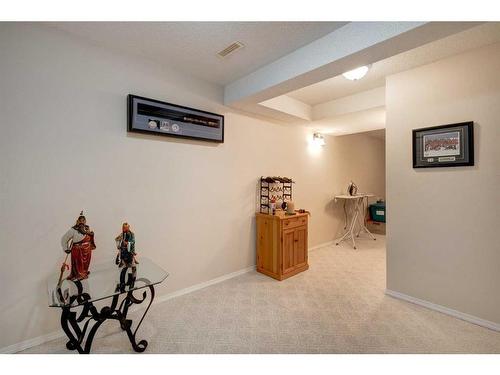 134 Riverwood Crescent Se, Calgary, AB - Indoor Photo Showing Other Room