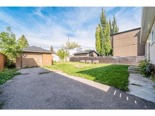 1624 19 Avenue Nw, Calgary, AB - Outdoor