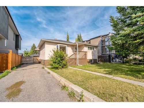 1624 19 Avenue Nw, Calgary, AB - Outdoor