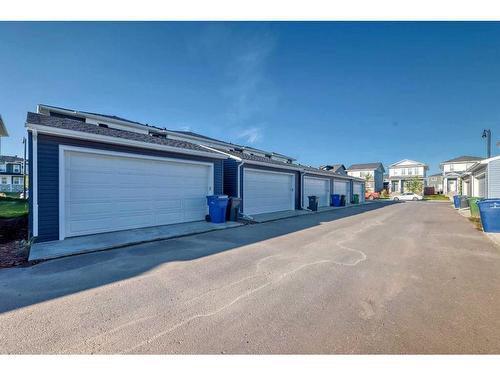 238 Dawson Way, Chestermere, AB - Outdoor