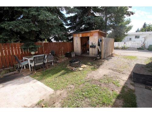 43 Brampton Crescent Sw, Calgary, AB - Outdoor