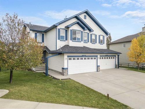 16 Drake Landing Mews, Okotoks, AB - Outdoor