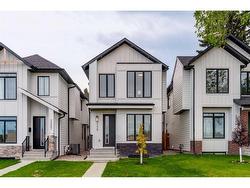 7339 37 Avenue NW Calgary, AB T3B 1W7