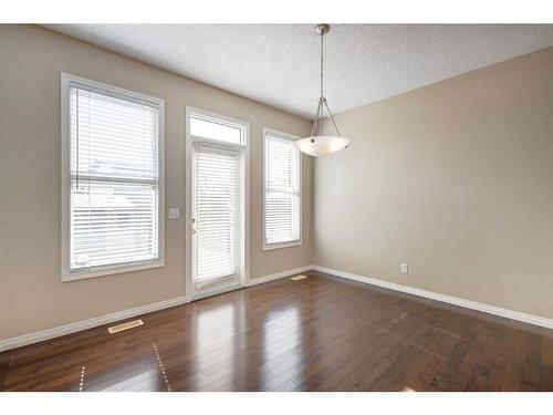 1047 Copperfield Boulevard Se, Calgary, AB - Indoor Photo Showing Other Room