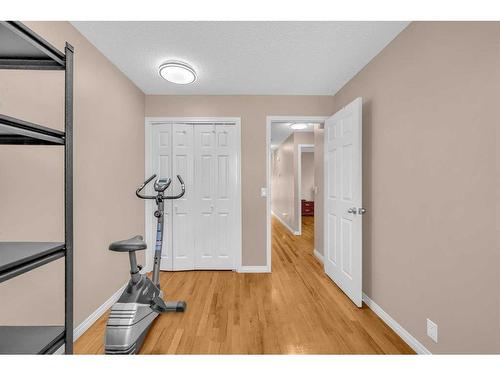 71 Martindale Close Ne, Calgary, AB - Indoor Photo Showing Gym Room