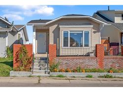 71 Martindale Close NE Calgary, AB T3J 2V2