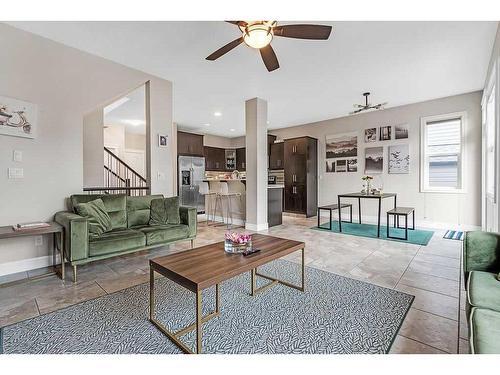 58 Cranberry Mews Se, Calgary, AB - Indoor Photo Showing Living Room