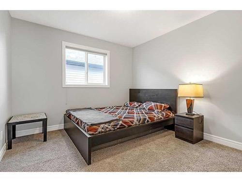 58 Cranberry Mews Se, Calgary, AB - Indoor Photo Showing Bedroom