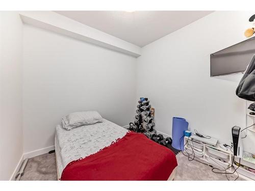 2311-55 Lucas Way Nw, Calgary, AB - Indoor Photo Showing Bedroom