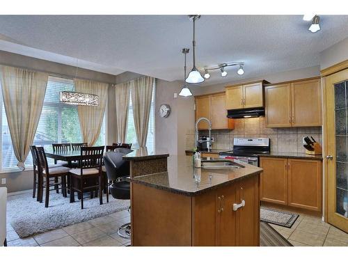 96 Tuscany Ravine Crescent Nw, Calgary, AB - Indoor Photo Showing Kitchen