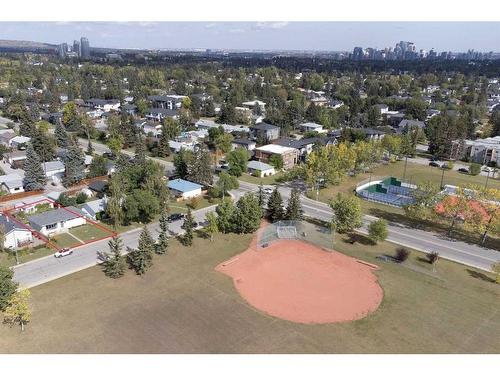 4616 33 Avenue Sw, Calgary, AB - Outdoor With View