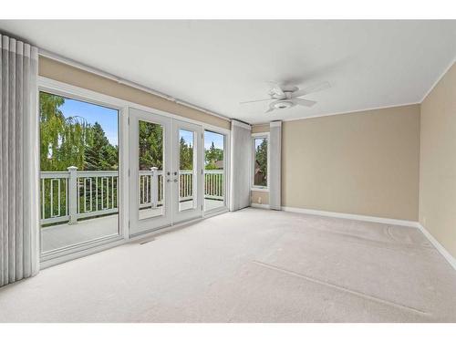 32 Patterson Crescent Sw, Calgary, AB -  Photo Showing Other Room