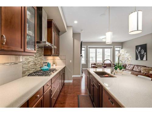 318 Mahogany Manor Se, Calgary, AB - Indoor Photo Showing Kitchen With Double Sink With Upgraded Kitchen