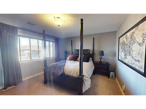 943 Auburn Bay Boulevard Se, Calgary, AB - Indoor Photo Showing Bedroom