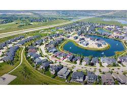 42 Waters Edge Drive  Heritage Pointe, AB T1S 4K3