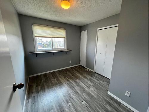 29 Falshire Terrace Ne, Calgary, AB - Indoor Photo Showing Other Room