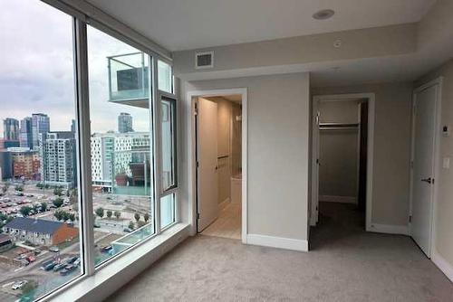 1505-519 Riverfront Avenue Se, Calgary, AB - Indoor Photo Showing Other Room