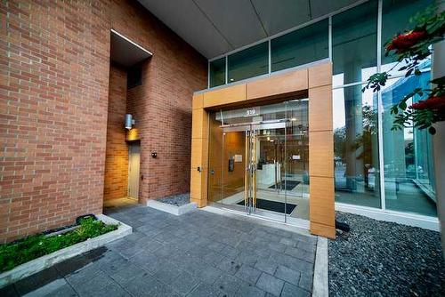 1505-519 Riverfront Avenue Se, Calgary, AB - Outdoor With Exterior