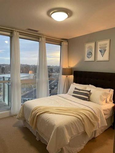 407-2505 17 Avenue Sw, Calgary, AB - Indoor Photo Showing Bedroom