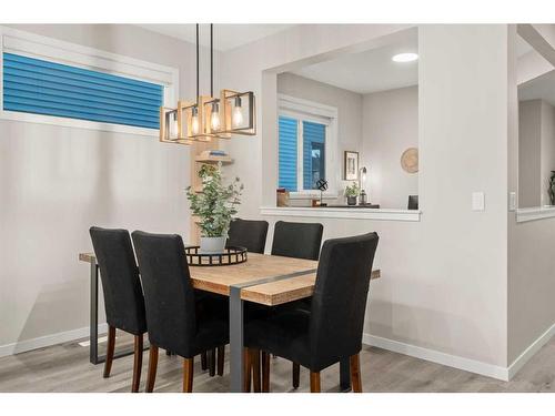 125 Dawson Drive, Chestermere, AB - Indoor Photo Showing Dining Room