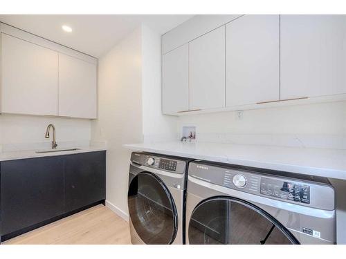 40 Patterson Rise Sw, Calgary, AB - Indoor Photo Showing Laundry Room